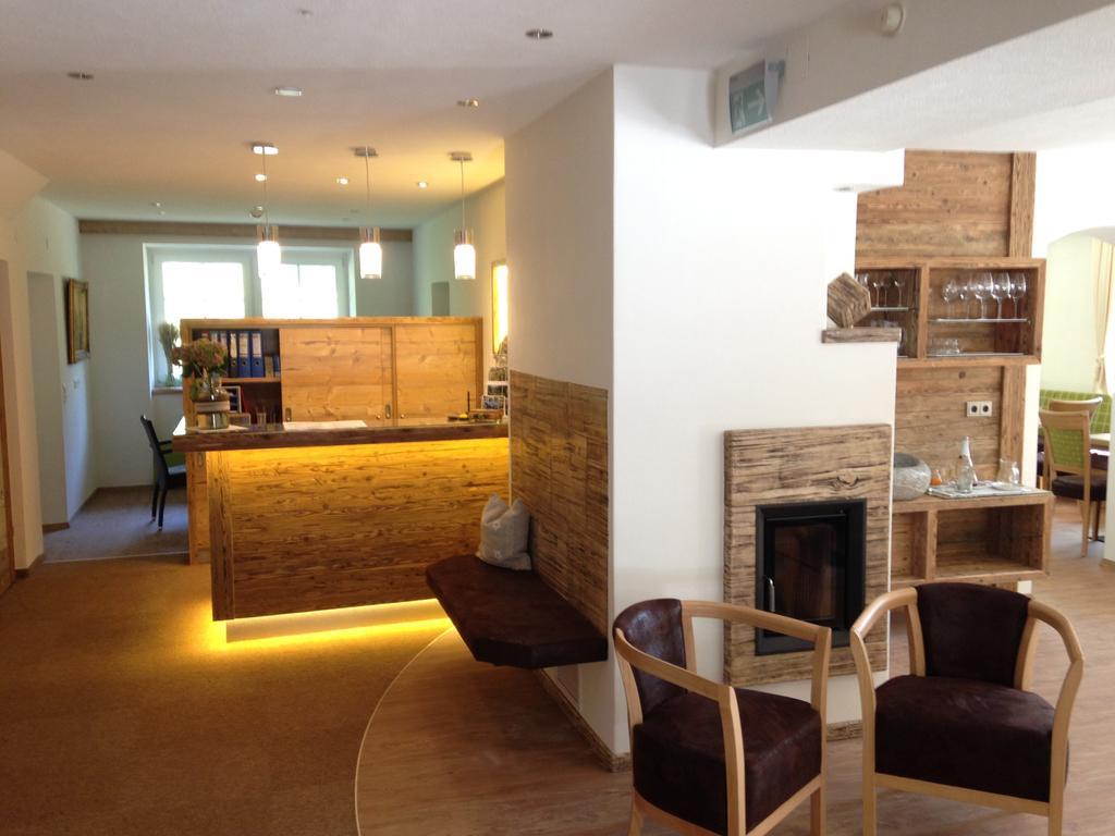 Hotel Garni Gruenmoos Sankt Jakob in Defereggen Ngoại thất bức ảnh
