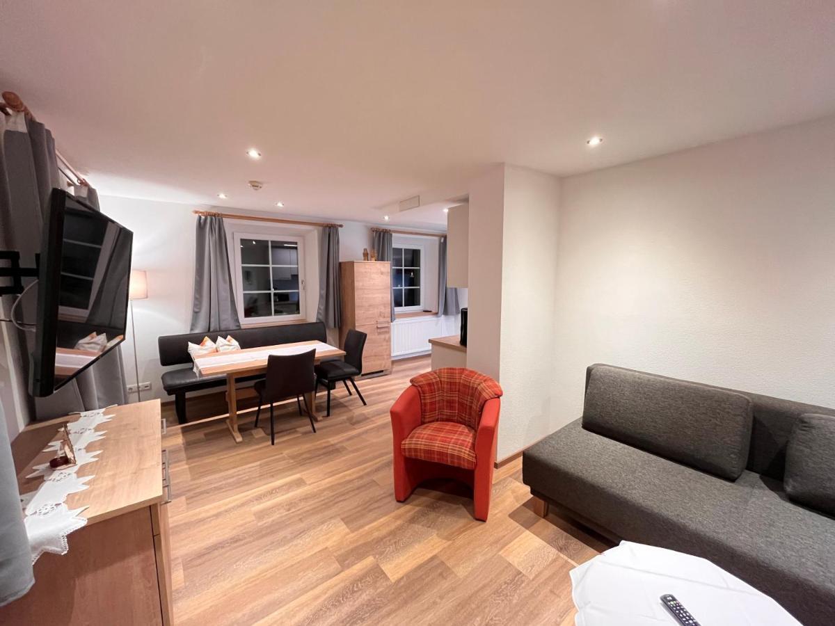 Hotel Garni Gruenmoos Sankt Jakob in Defereggen Ngoại thất bức ảnh